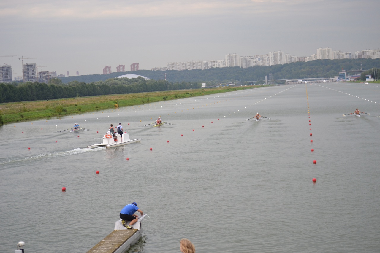 4OlvpN8TU84 4OlvpN8TU84