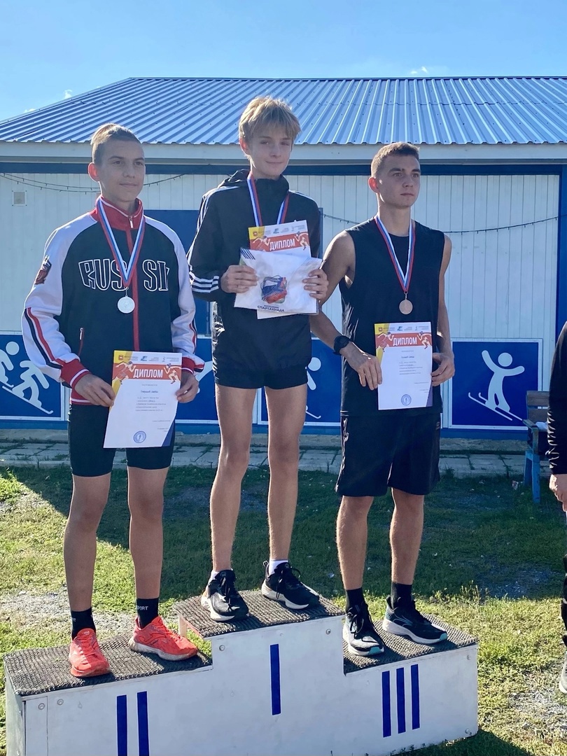 68n4hRKbkU4 68n4hRKbkU4